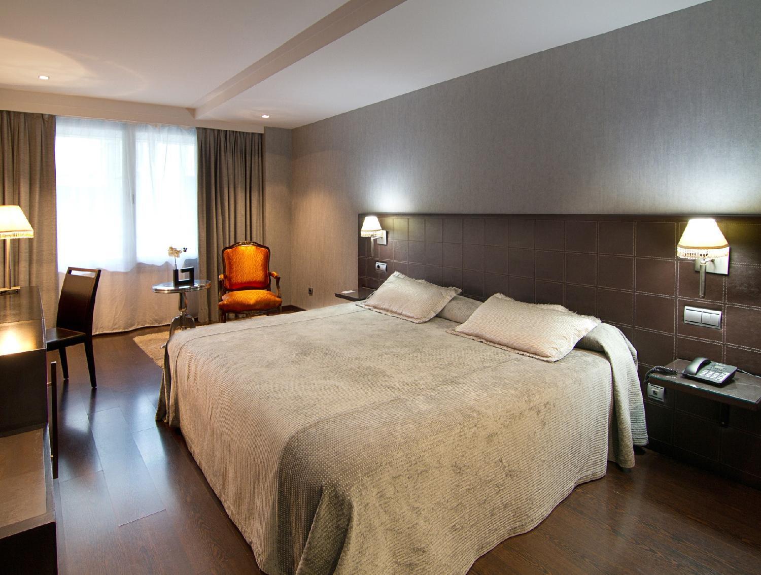 Iberik Santo Domingo Plaza Hotel Oviedo Zewnętrze zdjęcie
